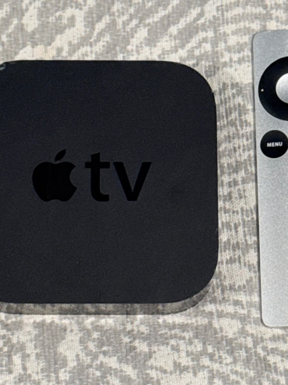 Apple TV 3rd Generation (A1469) - Unit & Remote ONLY